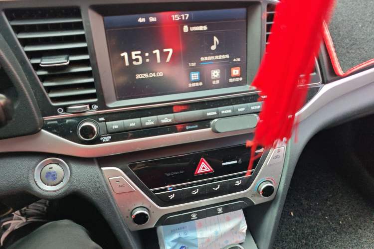 Used Hyundai Elantra (6th Generation / Lingdong) 2018 1.6L Automatic 15th Anniversary Special Edition Audio And AC Panel