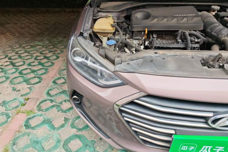 Used Hyundai Elantra (6th Generation / Lingdong) 2018 1.4T Dual-Clutch Xuan Dong · Dynamic Edition Right Front Headlight