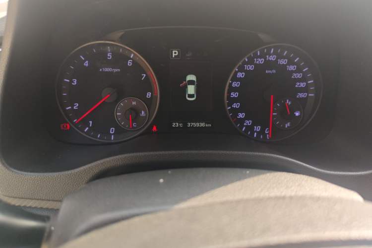 Used Hyundai Elantra (6th Generation / Lingdong) 2018 1.4T Dual-Clutch Xuan Dong · Dynamic Edition Odometer Close Up