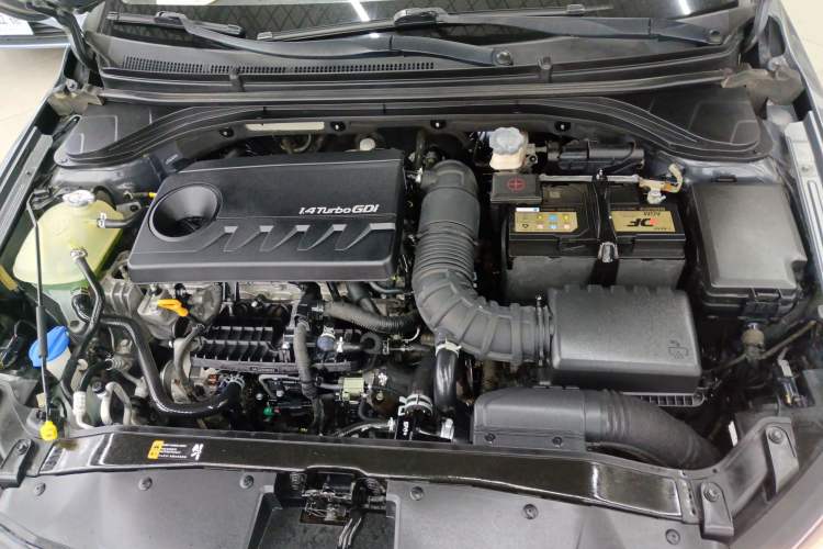 Used Hyundai Elantra (6th Generation / Lingdong) 2018 1.4T Dual-Clutch Xuan Dong · Dynamic Edition Engine Bay
