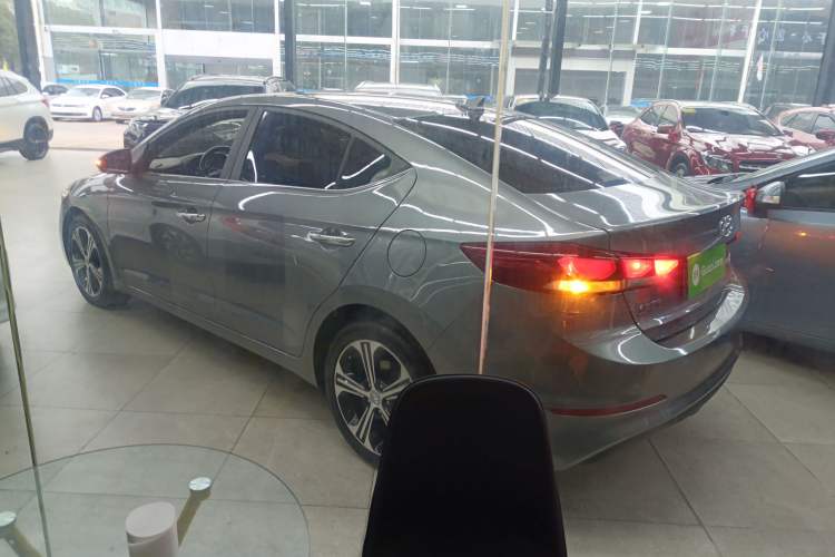 Used Hyundai Elantra (6th Generation / Lingdong) 2018 1.4T Dual-Clutch Xuan Dong · Dynamic Edition Exterior 3
