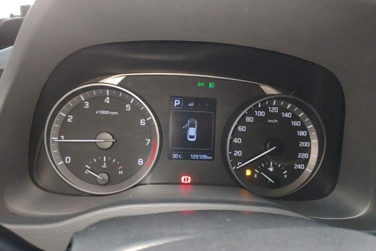 Used Hyundai Elantra (6th Generation / Lingdong) 2018 1.6L Automatic 15th Anniversary Special Edition Instrument Cluster