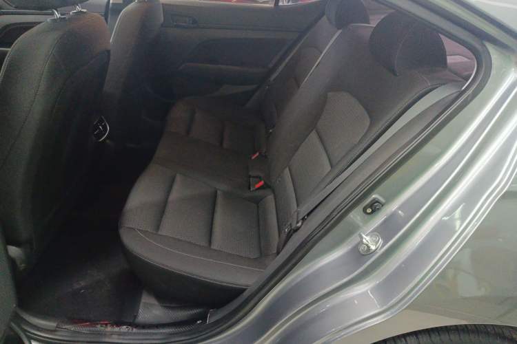 Used Hyundai Elantra (6th Generation / Lingdong) 2018 1.4T Dual-Clutch Xuan Dong · Dynamic Edition Interior 4