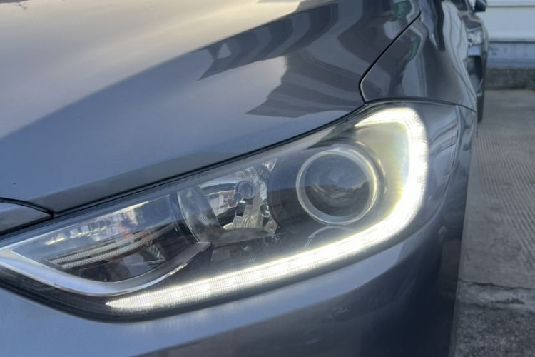 Used Hyundai Elantra (6th Generation / Lingdong) 2018 1.4T Dual-Clutch Xuan Dong · Dynamic Edition Left Front Headlight