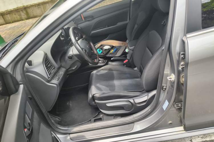 Used Hyundai Elantra (6th Generation / Lingdong) 2018 1.4T Dual-Clutch Xuan Dong · Dynamic Edition Left Front Seat