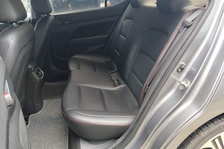 Used Hyundai Elantra (6th Generation / Lingdong) 2018 1.4T Dual-Clutch Xuan Dong · Dynamic Edition Left Rear Seat