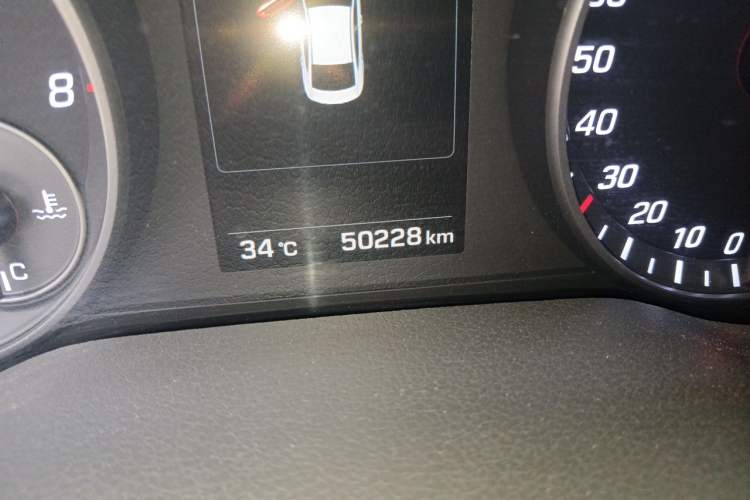 Used Hyundai Elantra (6th Generation / Lingdong) 2018 1.4T Dual-Clutch Xuan Dong · Dynamic Edition Odometer Close Up