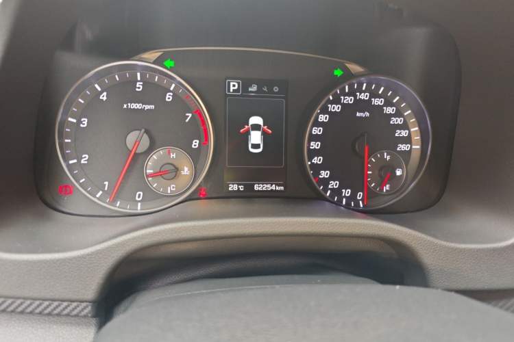 Used Hyundai Elantra (6th Generation / Lingdong) 2018 1.4T Dual-Clutch Xuan Dong · Dynamic Edition Odometer Close Up