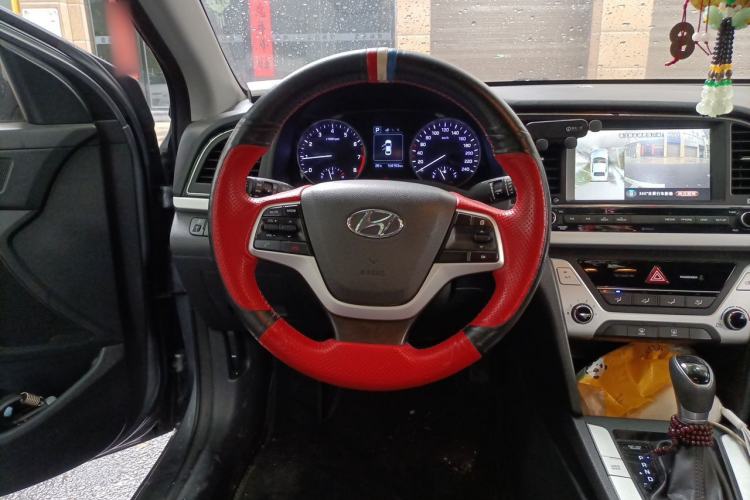 Used Hyundai Elantra (6th Generation / Lingdong) 2018 1.6L Automatic 15th Anniversary Special Edition Steering Wheel