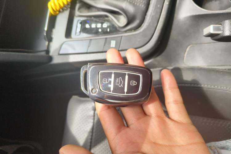 Used Hyundai Elantra (6th Generation / Lingdong) 2018 1.4T Dual-Clutch Xuan Dong · Dynamic Edition Vehicle Key
