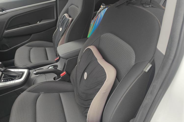 Used Hyundai Elantra (6th Generation / Lingdong) 2018 1.6L Automatic 15th Anniversary Special Edition Left Front Seat