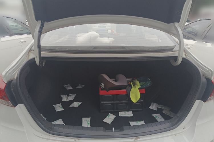 Used Hyundai Elantra (6th Generation / Lingdong) 2018 1.6L Automatic 15th Anniversary Special Edition Trunk