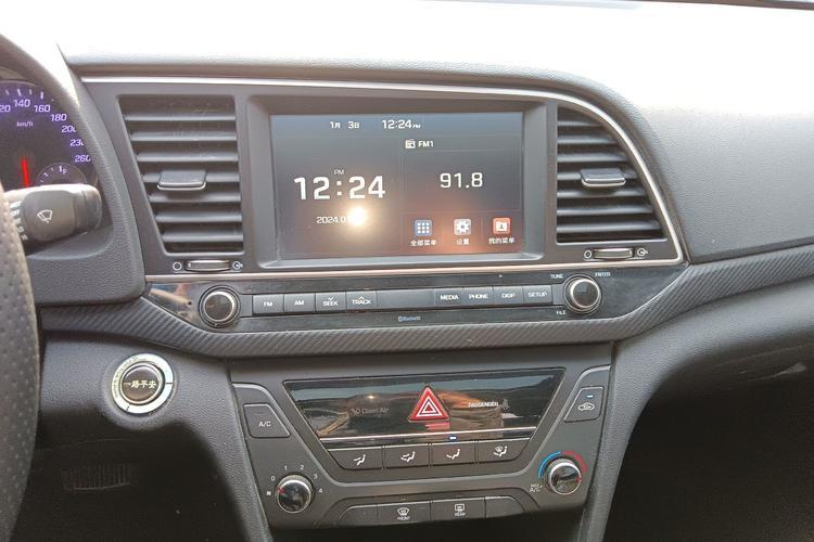 Used Hyundai Elantra (6th Generation / Lingdong) 2018 1.4T Dual-Clutch Xuan Dong · Dynamic Edition Audio And AC Panel