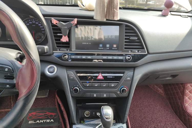 Used Hyundai Elantra (6th Generation / Lingdong) 2018 1.4T Dual-Clutch Xuan Dong · Dynamic Edition Audio And AC Panel