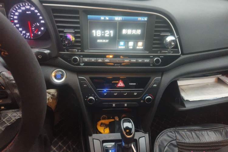 Used Hyundai Elantra (6th Generation / Lingdong) 2018 1.4T Dual-Clutch Xuan Dong · Dynamic Edition Audio And AC Panel