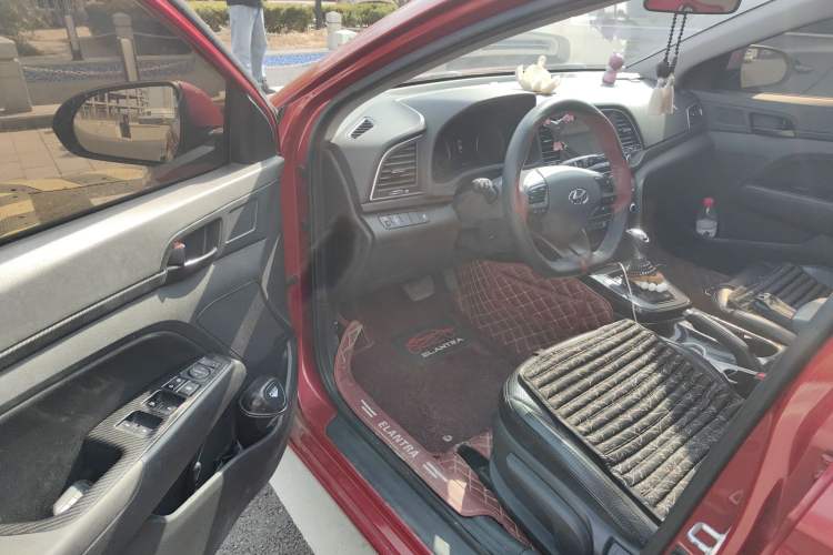 Used Hyundai Elantra (6th Generation / Lingdong) 2018 1.4T Dual-Clutch Xuan Dong · Dynamic Edition Driver Seat