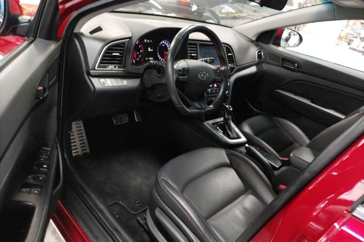 Used Hyundai Elantra (6th Generation / Lingdong) 2018 1.4T Dual-Clutch Xuan Dong · Dynamic Edition Driver Seat