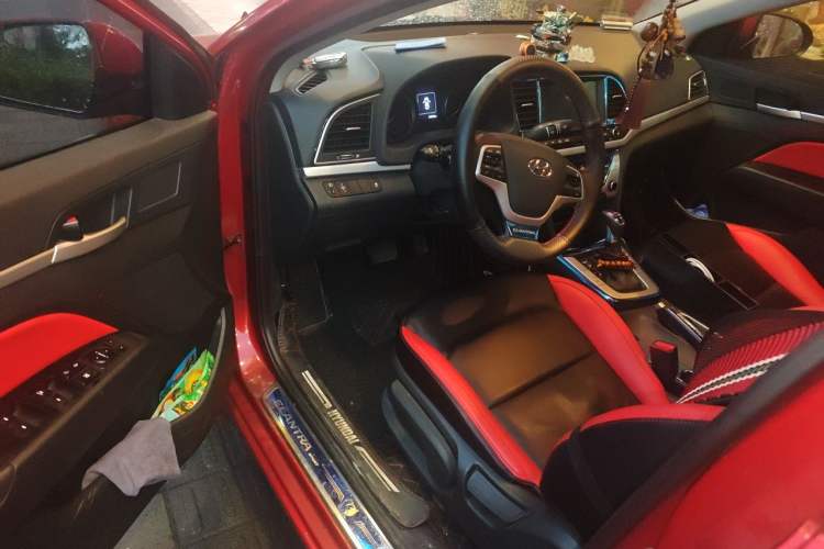 Used Hyundai Elantra (6th Generation / Lingdong) 2018 1.6L Automatic 15th Anniversary Special Edition Driver Seat