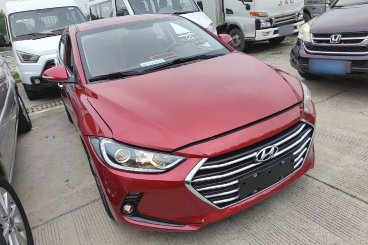 Used Hyundai Elantra (6th Generation / Lingdong) 2018 1.6L Automatic 15th Anniversary Special Edition Front Right 45 Deg