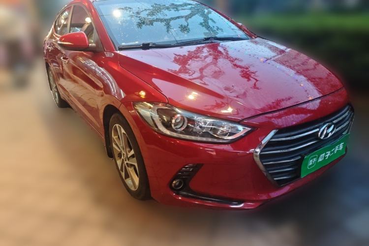 Used Hyundai Elantra (6th Generation / Lingdong) 2018 1.6L Automatic 15th Anniversary Special Edition Front Right 45 Deg