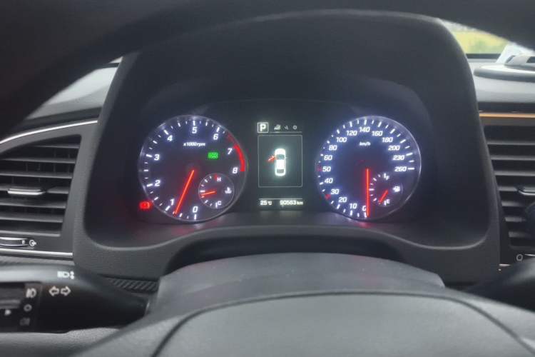 Used Hyundai Elantra (6th Generation / Lingdong) 2018 1.4T Dual-Clutch Xuan Dong · Dynamic Edition Instrument Cluster