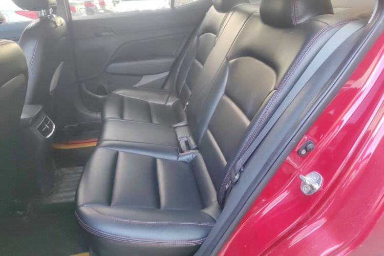 Used Hyundai Elantra (6th Generation / Lingdong) 2018 1.4T Dual-Clutch Xuan Dong · Dynamic Edition Interior 1