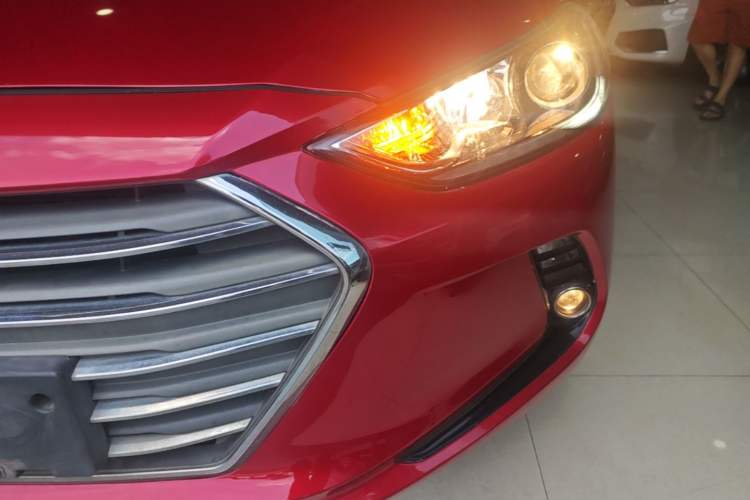 Used Hyundai Elantra (6th Generation / Lingdong) 2018 1.4T Dual-Clutch Xuan Dong · Dynamic Edition Left Front Headlight