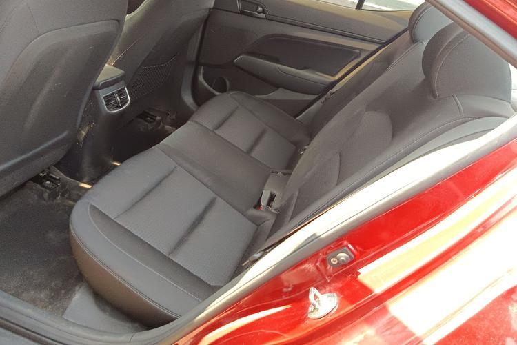 Used Hyundai Elantra (6th Generation / Lingdong) 2018 1.4T Dual-Clutch Xuan Dong · Dynamic Edition Left Rear Seat