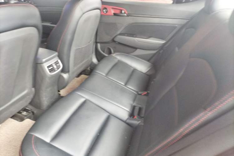 Used Hyundai Elantra (6th Generation / Lingdong) 2018 1.4T Dual-Clutch Xuan Dong · Dynamic Edition Left Rear Seat