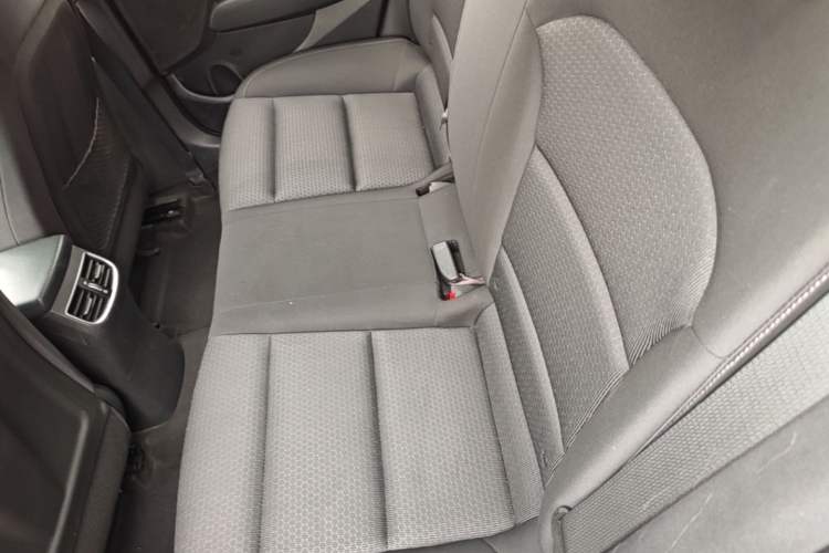Used Hyundai Elantra (6th Generation / Lingdong) 2018 1.4T Dual-Clutch Xuan Dong · Dynamic Edition Left Rear Seat