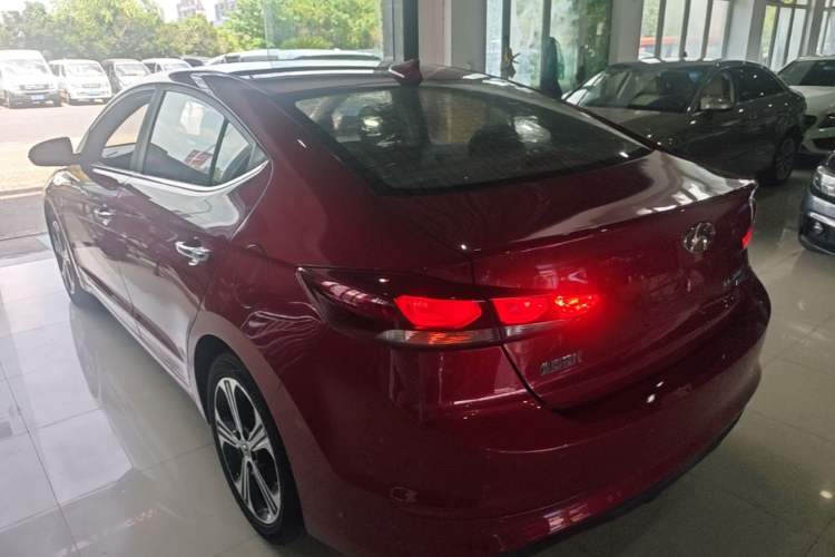 Used Hyundai Elantra (6th Generation / Lingdong) 2018 1.4T Dual-Clutch Xuan Dong · Dynamic Edition Rear Left 45 Deg