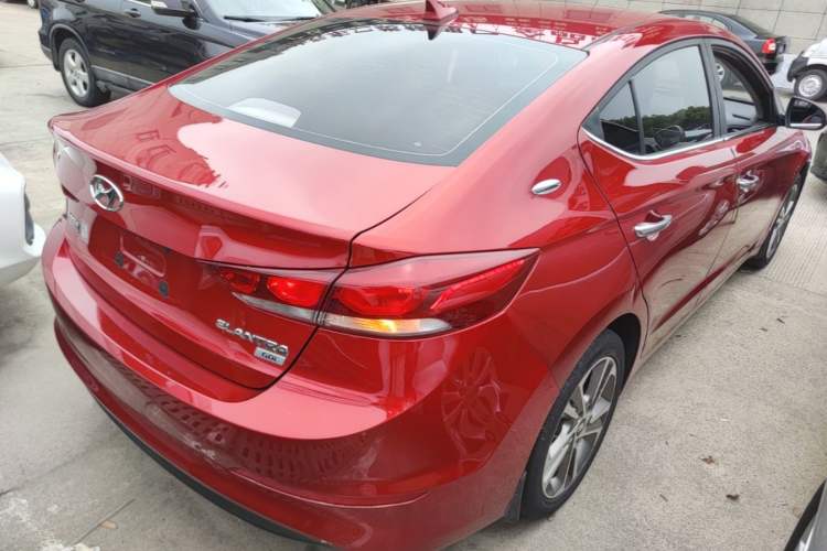 Used Hyundai Elantra (6th Generation / Lingdong) 2018 1.6L Automatic 15th Anniversary Special Edition Rear Right 45 Deg