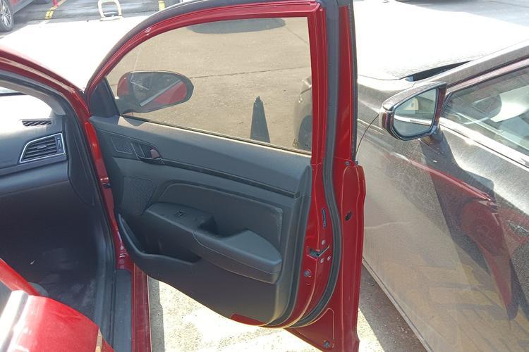 Used Hyundai Elantra (6th Generation / Lingdong) 2018 1.4T Dual-Clutch Xuan Dong · Dynamic Edition Right Front Door Interior