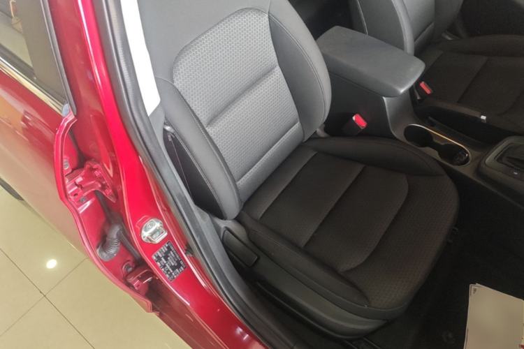 Used Hyundai Elantra (6th Generation / Lingdong) 2018 1.4T Dual-Clutch Xuan Dong · Dynamic Edition Right Front Seat