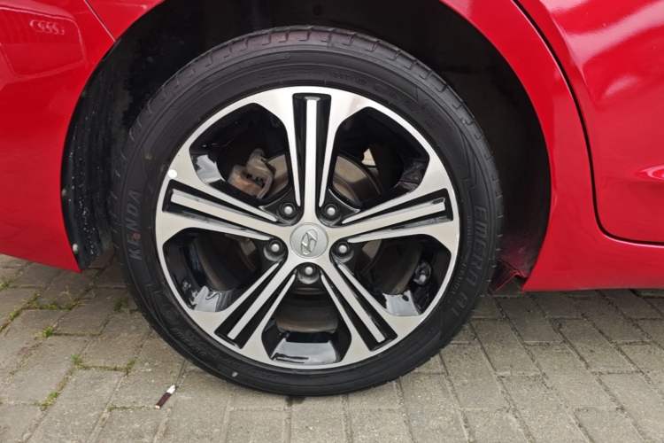 Used Hyundai Elantra (6th Generation / Lingdong) 2018 1.4T Dual-Clutch Xuan Dong · Dynamic Edition Right Rear Wheel Hub