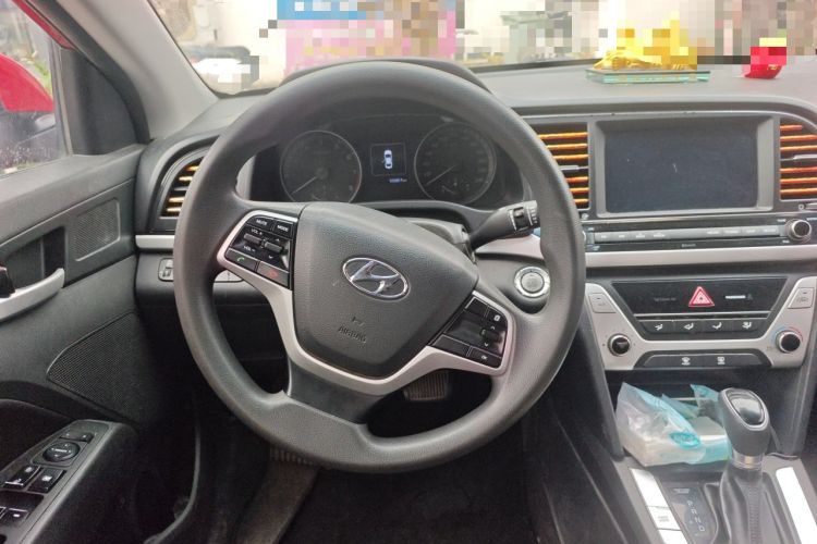 Used Hyundai Elantra (6th Generation / Lingdong) 2018 1.6L Automatic 15th Anniversary Special Edition Steering Wheel