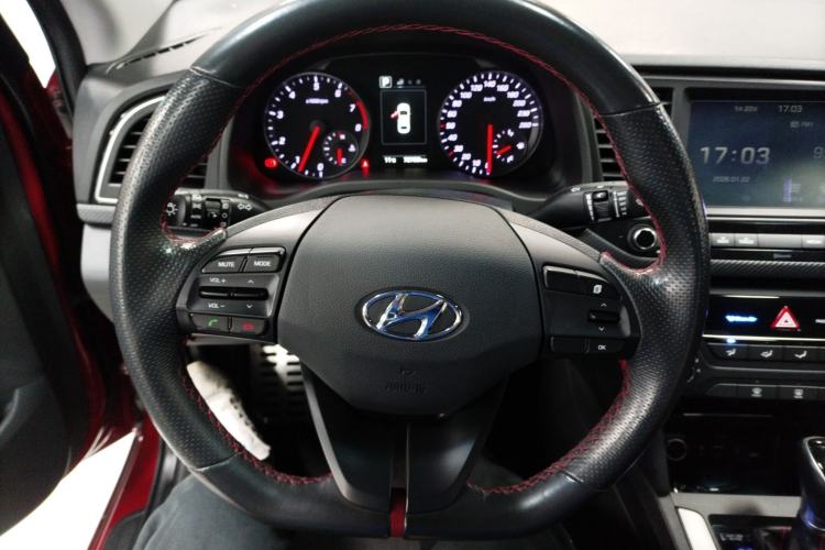 Used Hyundai Elantra (6th Generation / Lingdong) 2018 1.4T Dual-Clutch Xuan Dong · Dynamic Edition Steering Wheel