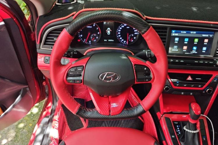 Used Hyundai Elantra (6th Generation / Lingdong) 2018 1.4T Dual-Clutch Xuan Dong · Dynamic Edition Steering Wheel