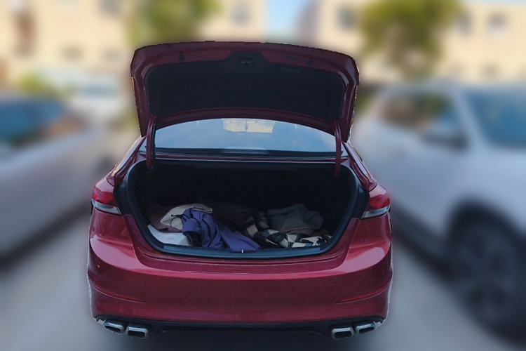 Used Hyundai Elantra (6th Generation / Lingdong) 2018 1.6L Automatic 15th Anniversary Special Edition Trunk