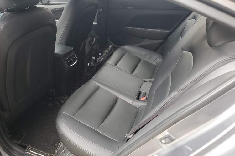 Used Hyundai Elantra (6th Generation / Lingdong) 2018 1.4T Dual-Clutch Xuan Dong · Dynamic Edition Left Rear Seat