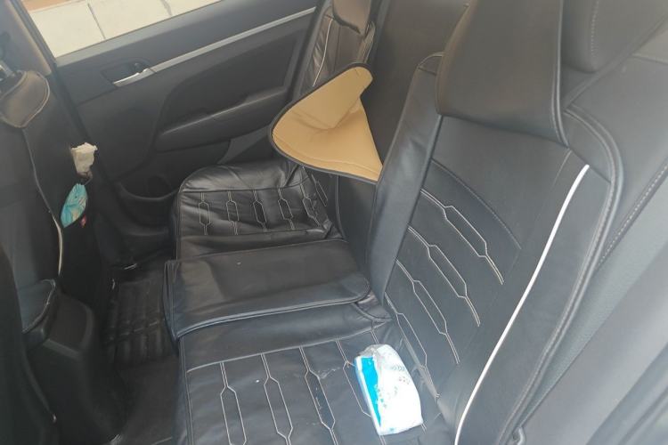 Used Hyundai Elantra (6th Generation / Lingdong) 2018 1.6L Automatic 15th Anniversary Special Edition Left Rear Seat