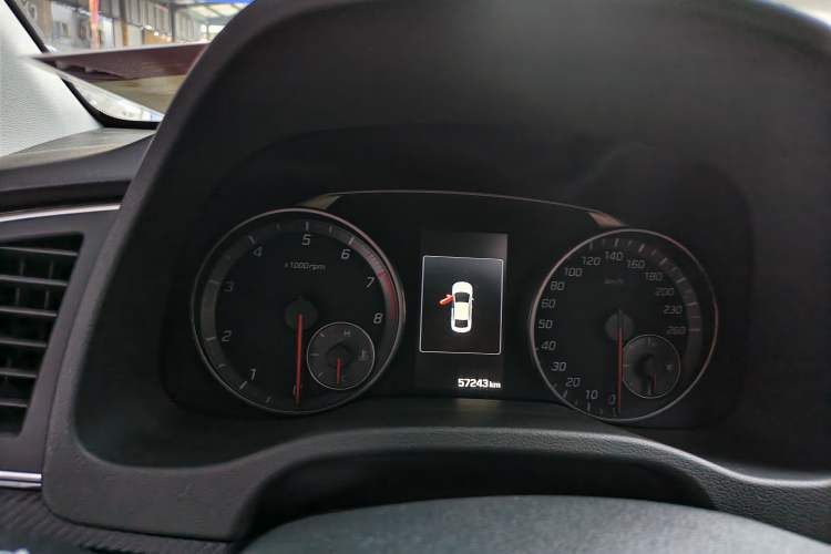 Used Hyundai Elantra (6th Generation / Lingdong) 2018 1.4T Dual-Clutch Xuan Dong · Dynamic Edition Odometer Close Up