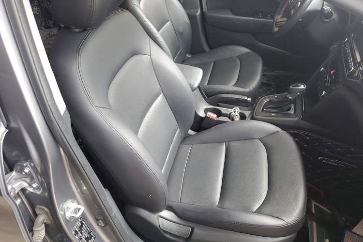 Used Hyundai Elantra (6th Generation / Lingdong) 2018 1.4T Dual-Clutch Xuan Dong · Dynamic Edition Right Front Seat