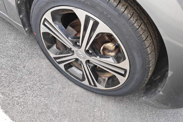 Used Hyundai Elantra (6th Generation / Lingdong) 2018 1.4T Dual-Clutch Xuan Dong · Dynamic Edition Right Front Wheel Hub