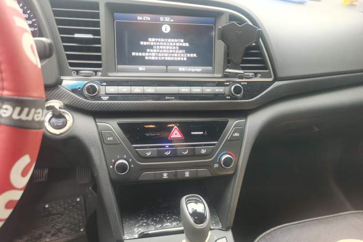 Used Hyundai Elantra (6th Generation / Lingdong) 2018 1.4T Dual-Clutch Xuan Dong · Dynamic Edition Audio And AC Panel