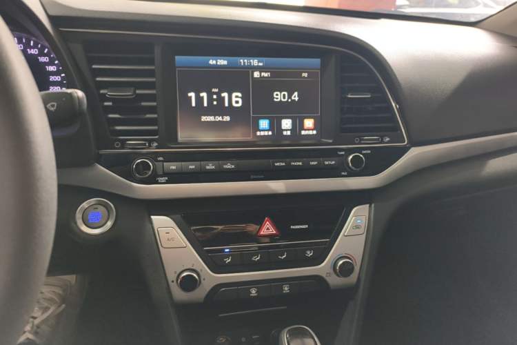 Used Hyundai Elantra (6th Generation / Lingdong) 2018 1.6L Automatic 15th Anniversary Special Edition Audio And AC Panel