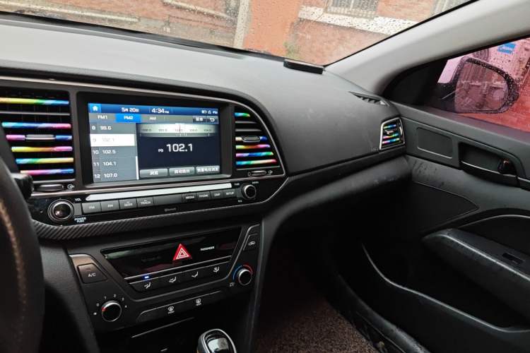 Used Hyundai Elantra (6th Generation / Lingdong) 2018 1.4T Dual-Clutch Xuan Dong · Dynamic Edition Audio And AC Panel