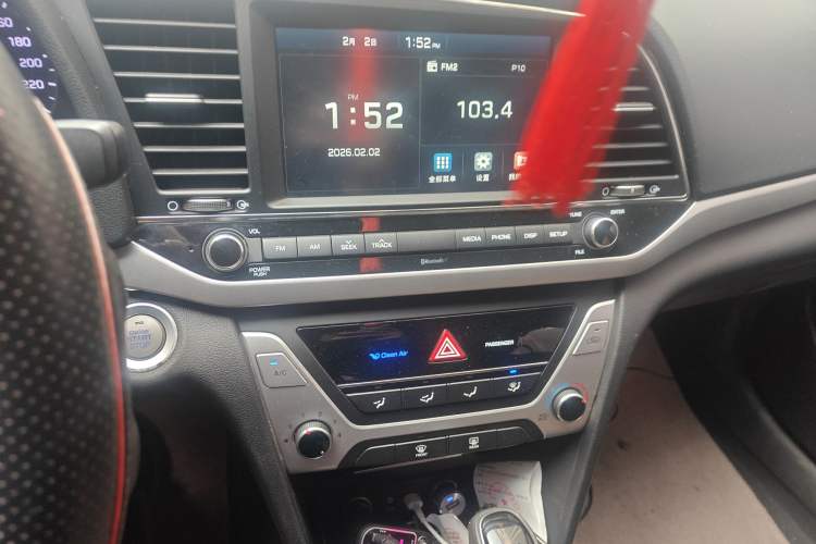 Used Hyundai Elantra (6th Generation / Lingdong) 2018 1.6L Automatic 15th Anniversary Special Edition Audio And AC Panel