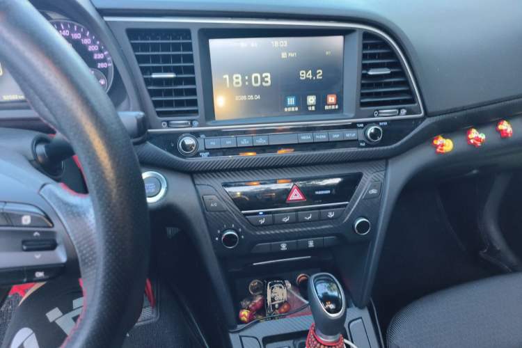 Used Hyundai Elantra (6th Generation / Lingdong) 2018 1.4T Dual-Clutch Xuan Dong · Dynamic Edition Audio And AC Panel