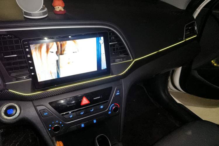Used Hyundai Elantra (6th Generation / Lingdong) 2018 1.4T Dual-Clutch Xuan Dong · Dynamic Edition Audio And AC Panel